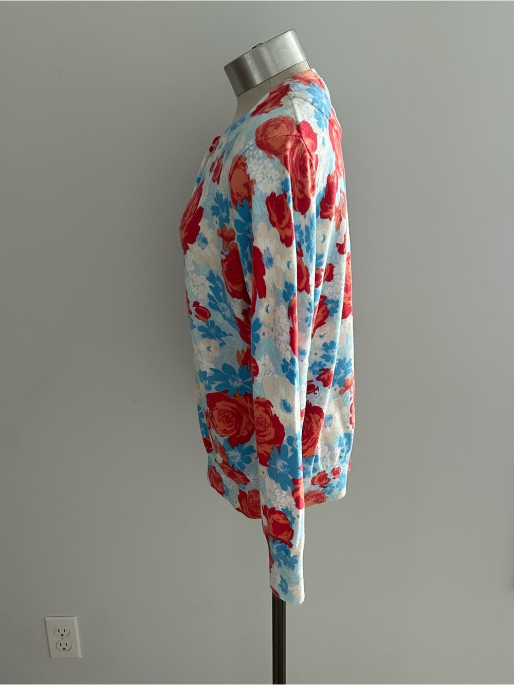 Lands’ End 100% Cotton Floral Button Front Cardigan Sweater M 10-12 - Picture 3 of 13